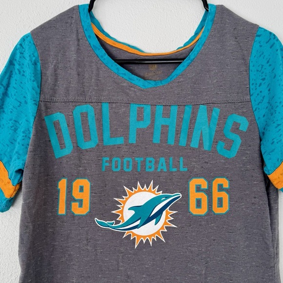 NFL Miami Dolphins‎ Women's Large V-Neck T-Shirt Varsity Light Weight - Picture 1 of 6